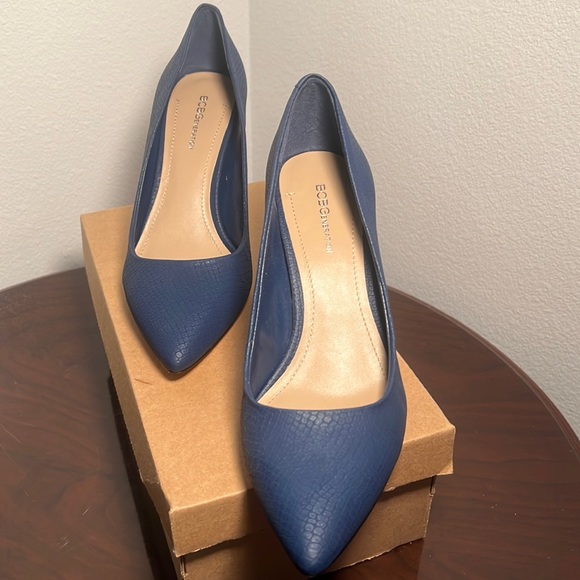 “NEW” BCBGeneration Sexy Heels - Picture 5 of 12